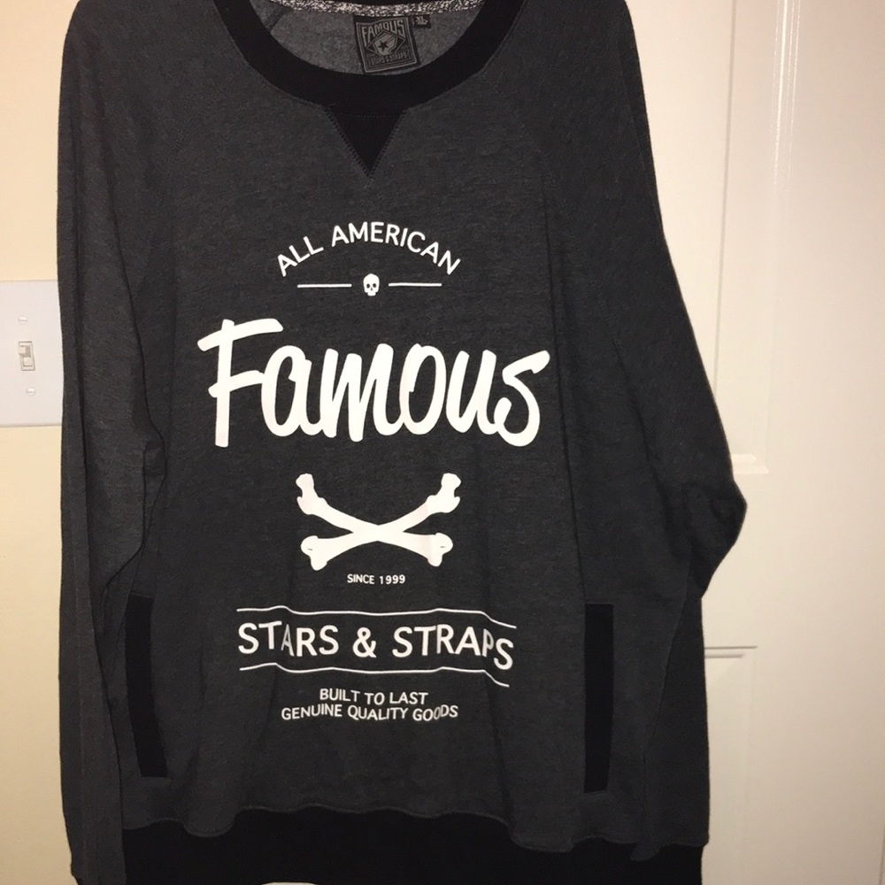 Sweatshirt